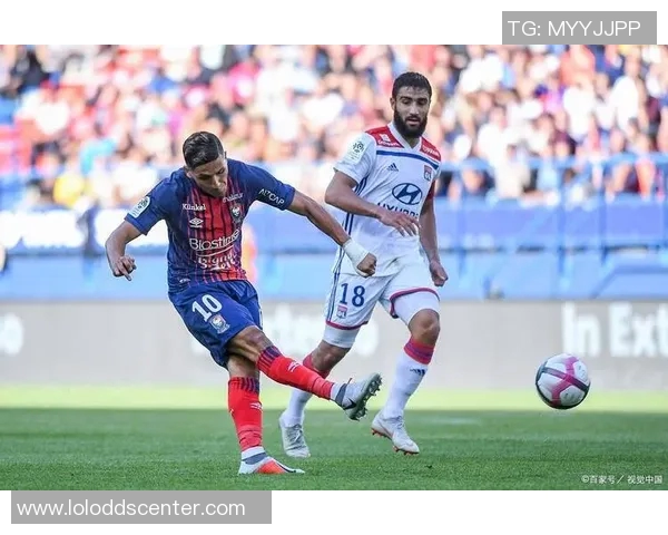 欧冠激战里昂与莱比锡握手言和补时进球引发全场狂欢与转会传闻交织